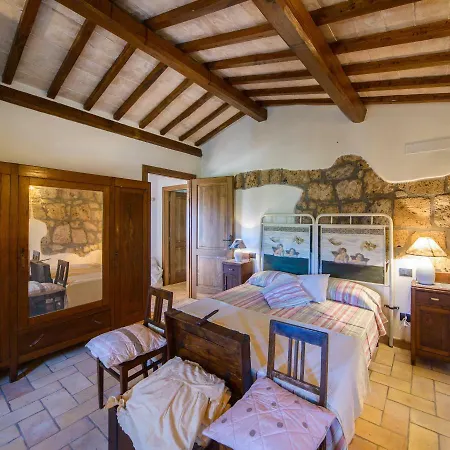 Villa I Calanchi Di Civita *